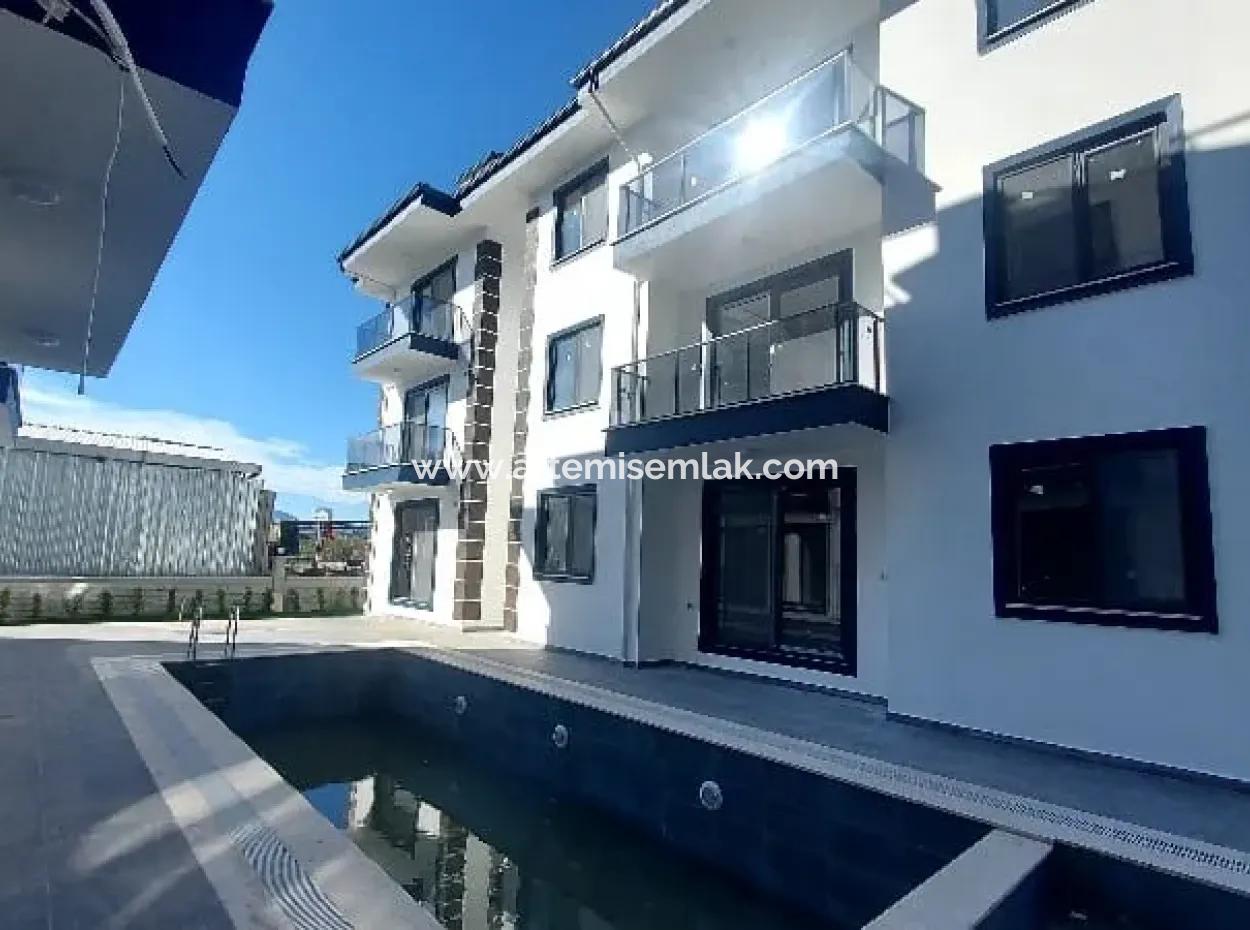 1 1 Dire For Rent In A Complex With Pool In The Center Of Dalaman.