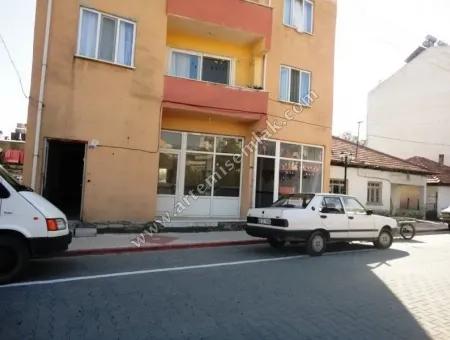 Dalaman Şehir Merkezinde Satılık Dükkan . Şehitkaraoğlanoğlu Caddesindedir .