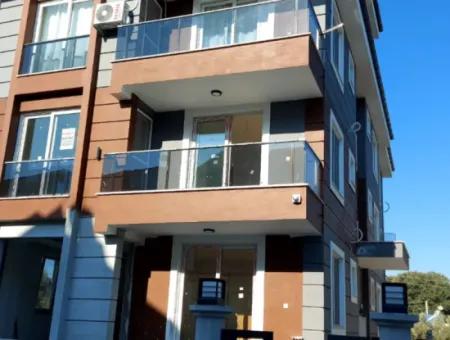 Dalaman Merkede Kiralık 1+1 Sıır Daire.