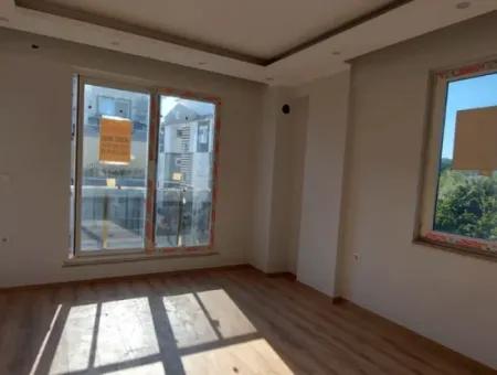 Dalaman Merkede Kiralık 1+1 Sıır Daire.