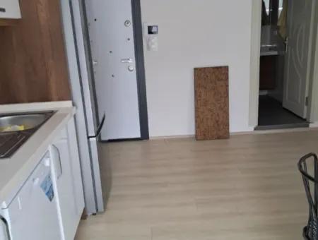 Daalaman Merkezde Kiraalık 1+1 Sıfır Eşyalı Daire.